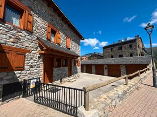 Casa adossada a Bellver de Cerdanya. Magnifica adosada en bellver de cerdanya Casa adossada a Bellver de Cerdanya. Magnifica adosada en bellver de cerdanya