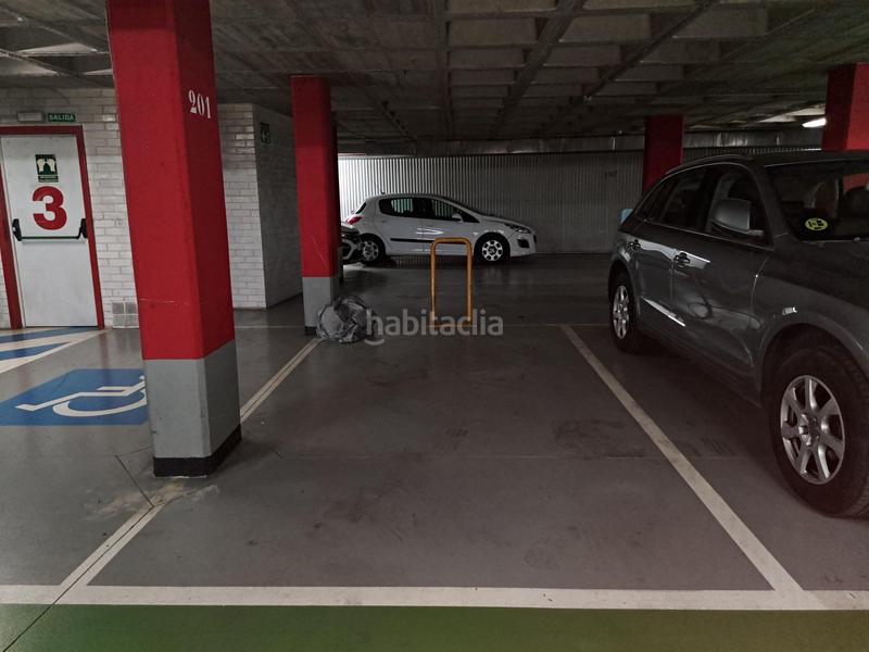 Foto 53ee07e1-e93d-401f-996d-0a2d360bd0e2. Lloguer aparcament cotxe a Delicias Valladolid Foto 53ee07e1-e93d-401f-996d-0a2d360bd0e2. Lloguer aparcament cotxe a Delicias Valladolid