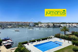 Pis N/a. Este encantador apartamento en la costa brava le ofrece una opor Pis N/a. Este encantador apartamento en la costa brava le ofrece una opor