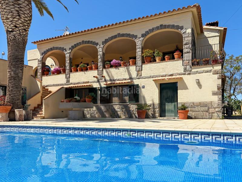 Foto 9f518186-9bbe-44a8-b96b-e213254453a5. Haus mit heizung parking pool in Requesens Empuriabrava Foto 9f518186-9bbe-44a8-b96b-e213254453a5. Haus mit heizung parking pool in Requesens Empuriabrava