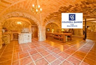 Maison  N/a. En el centro de agullana, un pequeño pueblo de los pirineos en l Maison  N/a. En el centro de agullana, un pequeño pueblo de los pirineos en l