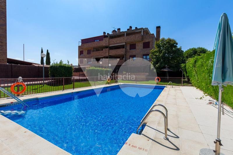 Foto 4299507c-e62a-4495-be8a-69c9915bb32e. Pis amb calefacció aparcament piscina a Golf-El Carralero Majadahonda Foto 4299507c-e62a-4495-be8a-69c9915bb32e. Pis amb calefacció aparcament piscina a Golf-El Carralero Majadahonda