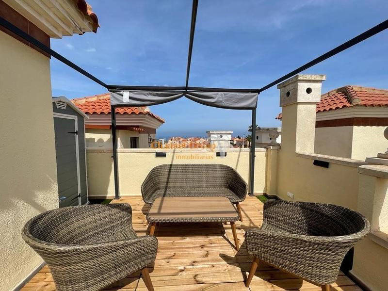 Foto 37b3f5ee-55f4-4cf4-999e-a025bc364881. Rent house with pool in Monte Faro-Altomar II Santa Pola Foto 37b3f5ee-55f4-4cf4-999e-a025bc364881. Rent house with pool in Monte Faro-Altomar II Santa Pola