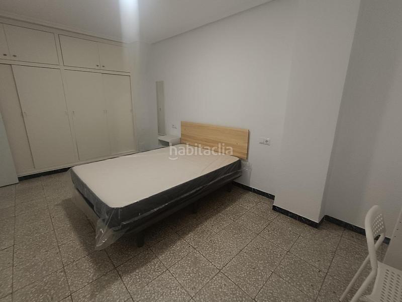 Foto 93f0d3da-fb51-4c3e-9408-6a9c4a0cc116. Alquiler piso se alquila piso zona raval en El Raval - Portes Encarnades Elche / Elx Foto 93f0d3da-fb51-4c3e-9408-6a9c4a0cc116. Alquiler piso se alquila piso zona raval en El Raval - Portes Encarnades Elche / Elx