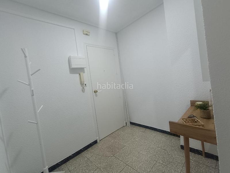 Foto d6b225ec-67bd-409b-b2e9-e1b09bbaf028. Alquiler piso se alquila piso zona raval en El Raval - Portes Encarnades Elche / Elx Foto d6b225ec-67bd-409b-b2e9-e1b09bbaf028. Alquiler piso se alquila piso zona raval en El Raval - Portes Encarnades Elche / Elx