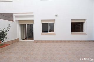 Rez-de-chaussée  Carrer de la pubilla casas Rez-de-chaussée  Carrer de la pubilla casas