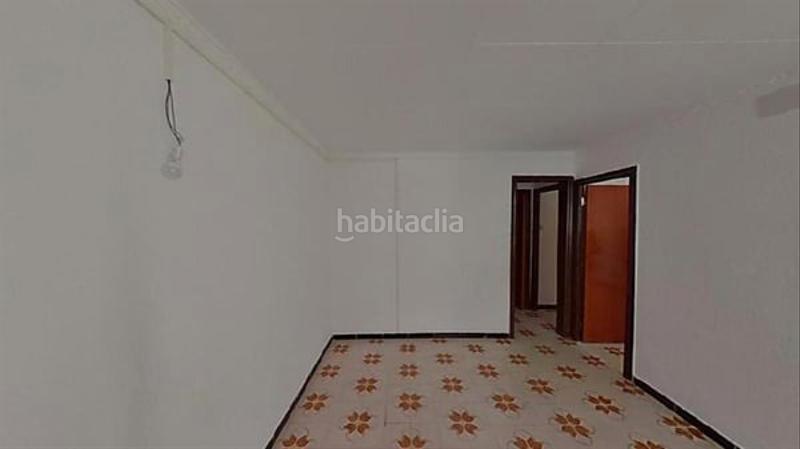 Foto 158b2497-a798-407d-beba-929e38ad100a. Piso en carrer de juan valera 60 atencion inversor,inmueble alquilado! en Badalona Foto 158b2497-a798-407d-beba-929e38ad100a. Piso en carrer de juan valera 60 atencion inversor,inmueble alquilado! en Badalona