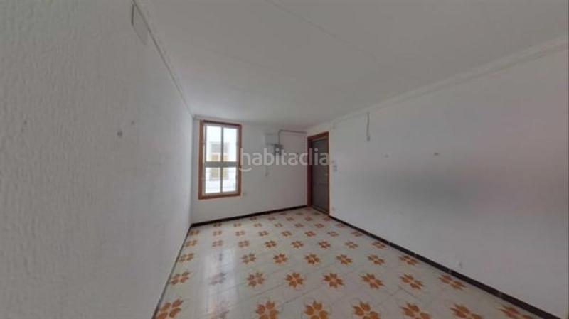 Foto f4cd6e43-0779-4529-a02f-323d277c19f6. Piso en carrer de juan valera 60 atencion inversor,inmueble alquilado! en Badalona Foto f4cd6e43-0779-4529-a02f-323d277c19f6. Piso en carrer de juan valera 60 atencion inversor,inmueble alquilado! en Badalona