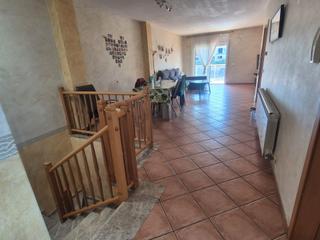 Casa pareada  Avinguda marca hispànica Casa pareada  Avinguda marca hispànica