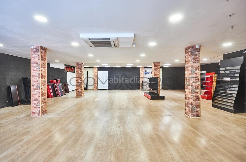 Foto 11f6f225-cb0f-4883-9ef9-df2911fd6297. Local comercial a Passeig Maragall Gavà Foto 11f6f225-cb0f-4883-9ef9-df2911fd6297. Local comercial a Passeig Maragall Gavà