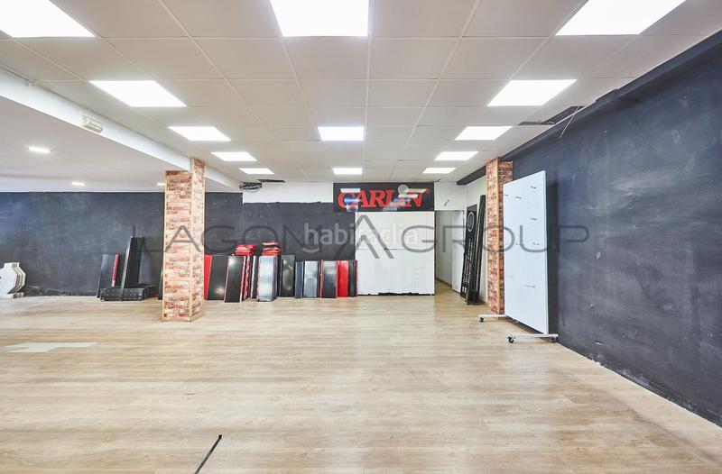 Foto 1b127421-e4bd-4e11-89d2-0ea5b37a1920. Local comercial a Passeig Maragall Gavà Foto 1b127421-e4bd-4e11-89d2-0ea5b37a1920. Local comercial a Passeig Maragall Gavà