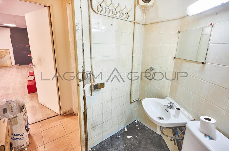 Foto 378ac2e5-33ce-4ad5-be2c-4111db103d28. Local comercial a Passeig Maragall Gavà Foto 378ac2e5-33ce-4ad5-be2c-4111db103d28. Local comercial a Passeig Maragall Gavà