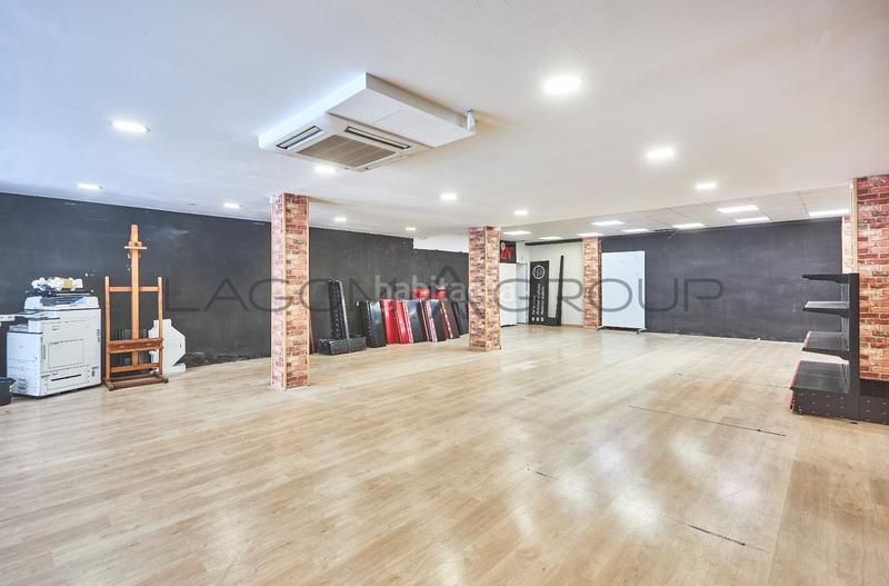 Foto 3b117e67-0b26-4371-bc24-d609d478ba7e. Local comercial a Passeig Maragall Gavà Foto 3b117e67-0b26-4371-bc24-d609d478ba7e. Local comercial a Passeig Maragall Gavà