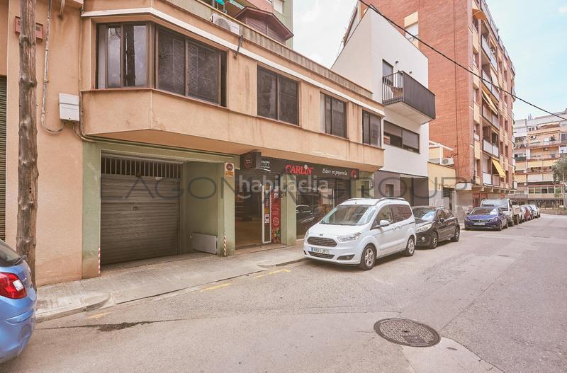 Foto 645ccda8-a7b8-4c29-a819-631af2296b8d. Local comercial a Passeig Maragall Gavà Foto 645ccda8-a7b8-4c29-a819-631af2296b8d. Local comercial a Passeig Maragall Gavà