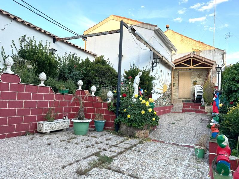 Foto 10432af7-5b3c-4726-9cc8-8415475a4c7e. Casa amb calefacció aparcament a Almuradiel Foto 10432af7-5b3c-4726-9cc8-8415475a4c7e. Casa amb calefacció aparcament a Almuradiel