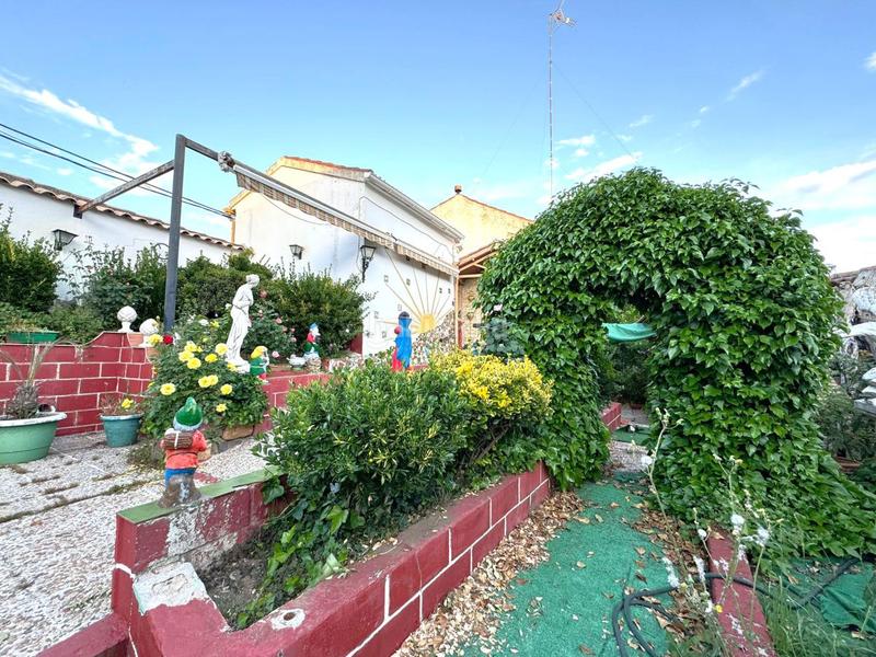 Foto 76c5ccea-434a-483e-baa0-9419c1fa93dc. Casa amb calefacció aparcament a Almuradiel Foto 76c5ccea-434a-483e-baa0-9419c1fa93dc. Casa amb calefacció aparcament a Almuradiel