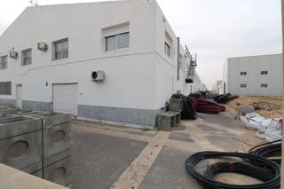 Nau industrial a Algorós - El Derramador. Venta de nave industrial en carretera del leon Nau industrial a Algorós - El Derramador. Venta de nave industrial en carretera del leon