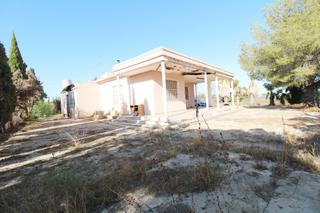 Chalet à Peña de las Águilas. Se vende casa de campo en elche  zona peña de las águilas polígo Chalet à Peña de las Águilas. Se vende casa de campo en elche  zona peña de las águilas polígo