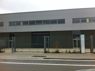 Almacén en Vilamarina. Con buena imagen corporativa Almacén en Vilamarina. Con buena imagen corporativa