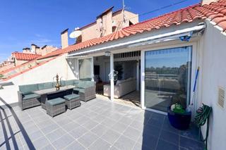 Miete Dachwohnung in Campoamor. Disponible desde ya hasta mayose alquila este impresionante átic Miete Dachwohnung in Campoamor. Disponible desde ya hasta mayose alquila este impresionante átic