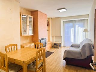 Pis a Bagà. Piso con encanto de dos dormitorios y vistas en bagà con ascenso Pis a Bagà. Piso con encanto de dos dormitorios y vistas en bagà con ascenso