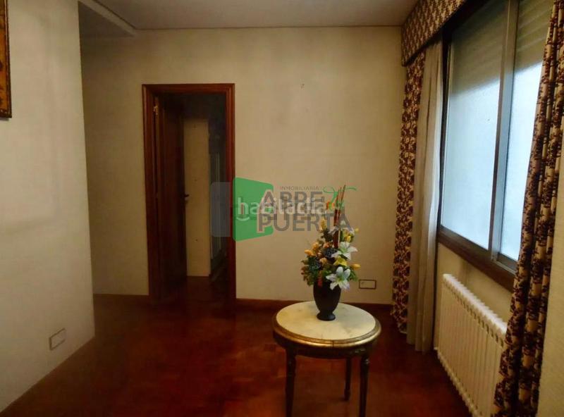 Foto f974a954-7e1a-4b66-b410-68f47e9feb2a. Etagenwohnung mit heizung parking in Centro Ourense Foto f974a954-7e1a-4b66-b410-68f47e9feb2a. Etagenwohnung mit heizung parking in Centro Ourense