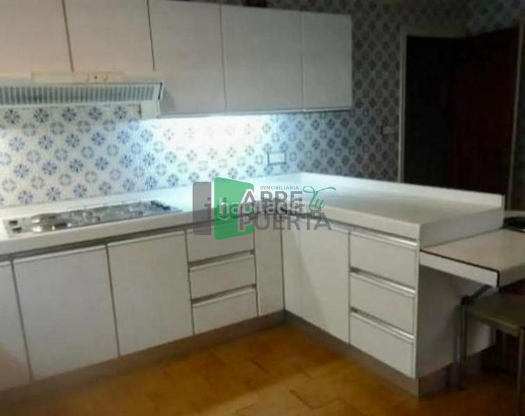 Foto a8a1af43-024e-42c0-95f1-e27eea1f81eb. Pis amb calefacció aparcament a Centro Ourense Foto a8a1af43-024e-42c0-95f1-e27eea1f81eb. Pis amb calefacció aparcament a Centro Ourense