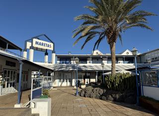 Local Comercial a Avenida de las islas canarias 12. Local con espectaculares vistas Local Comercial a Avenida de las islas canarias 12. Local con espectaculares vistas