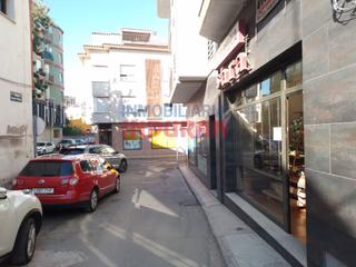 Pas-de-porte Local commercial N/a. Local en calle genaro cajal Pas-de-porte Local commercial N/a. Local en calle genaro cajal