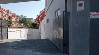 Aparcament cotxe a Arroyo del Moro - Noreña. Garaje en venta en pintora maruja mallo  hipercor Aparcament cotxe a Arroyo del Moro - Noreña. Garaje en venta en pintora maruja mallo  hipercor
