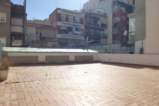Lloguer Pis Manuel girona. Con terraza de 120 m2 Lloguer Pis Manuel girona. Con terraza de 120 m2