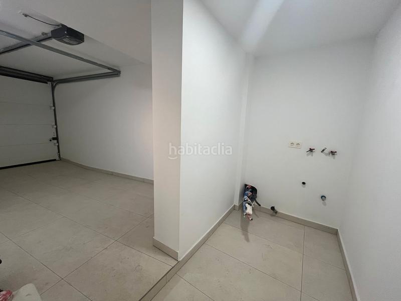 Foto a10d2336-af34-4c30-b78b-419e668674a1. Casa amb aparcament a San Ildefonso Granada Foto a10d2336-af34-4c30-b78b-419e668674a1. Casa amb aparcament a San Ildefonso Granada