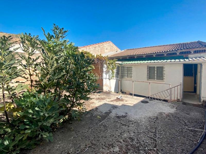 Foto 1d52f5f0-772b-4a1b-a4dd-38a4f4c12db5. Casa a Colomera Foto 1d52f5f0-772b-4a1b-a4dd-38a4f4c12db5. Casa a Colomera