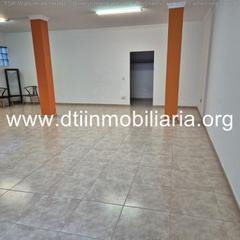 Location Local commercial Calle san sebastián. Se alquila local centrico Location Local commercial Calle san sebastián. Se alquila local centrico