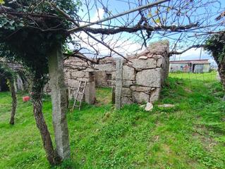 Casa a Fornelos de Montes. Casa para restaurar en venta e Casa a Fornelos de Montes. Casa para restaurar en venta e