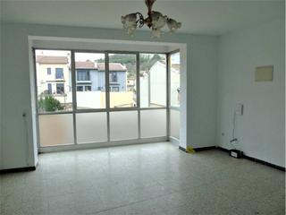 Pis a Tona. Piso en venta en el centro de tona Pis a Tona. Piso en venta en el centro de tona