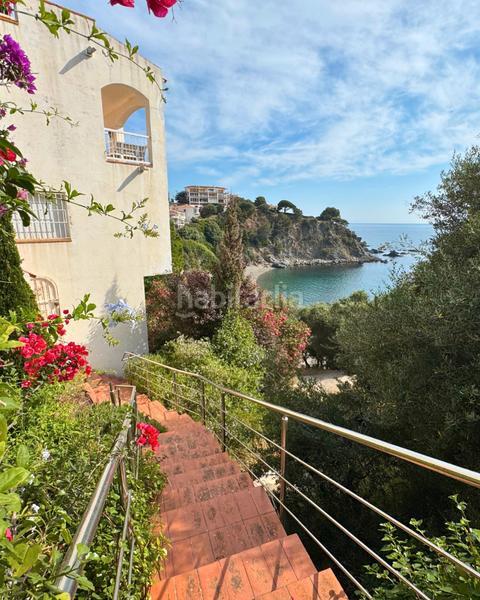 Foto 85971282-1e59-4627-8404-171064469f91. Chalet exclusiva propiedad en primera línea de mar con acceso directo a la playa. en Llançà Foto 85971282-1e59-4627-8404-171064469f91. Chalet exclusiva propiedad en primera línea de mar con acceso directo a la playa. en Llançà