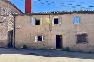 Casa a Calle santa maria 16. Casa de piedra para reformar en cantalojas – perfecta como segun Casa a Calle santa maria 16. Casa de piedra para reformar en cantalojas – perfecta como segun