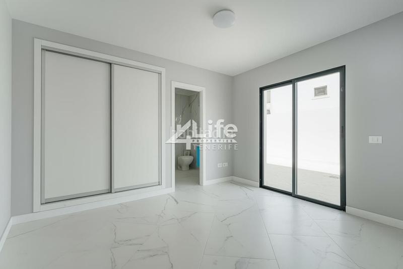 Foto 55d7ff96-844b-4350-a4b0-22f1446c13bd. Ground floor with parking in San Isidro Granadilla de Abona Foto 55d7ff96-844b-4350-a4b0-22f1446c13bd. Ground floor with parking in San Isidro Granadilla de Abona