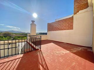 Casa a Palmera. Globalpiso playa de gandia ofrece a la venta señorial casa en la Casa a Palmera. Globalpiso playa de gandia ofrece a la venta señorial casa en la