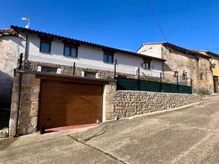 Casa adossada a Calle barrio alto 51. Amplia casa completamente amueblada en rebolledo de la torre (bu Casa adossada a Calle barrio alto 51. Amplia casa completamente amueblada en rebolledo de la torre (bu