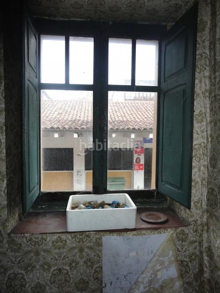 Foto 57971835-c827-44c9-aa4f-b9c7db59667c. Edificio casona situada en el centro . en Colunga Foto 57971835-c827-44c9-aa4f-b9c7db59667c. Edificio casona situada en el centro . en Colunga