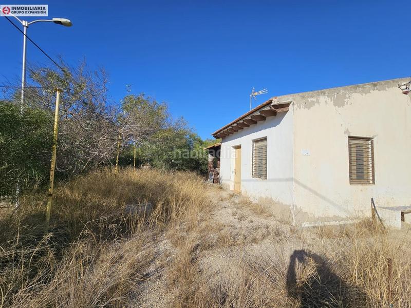 Foto d6b1db1a-1aae-4a95-b5ee-8a4f0f5a14d0. Xalet a El Castillo Aspe Foto d6b1db1a-1aae-4a95-b5ee-8a4f0f5a14d0. Xalet a El Castillo Aspe