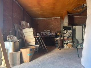 Local commercial  C aradillo. Local comercial en venta en cabra Local commercial  C aradillo. Local comercial en venta en cabra