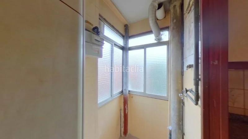 Foto 502e86b9-c501-4907-851e-31fd7fd486ef. Pis a Sant Roc Badalona Foto 502e86b9-c501-4907-851e-31fd7fd486ef. Pis a Sant Roc Badalona