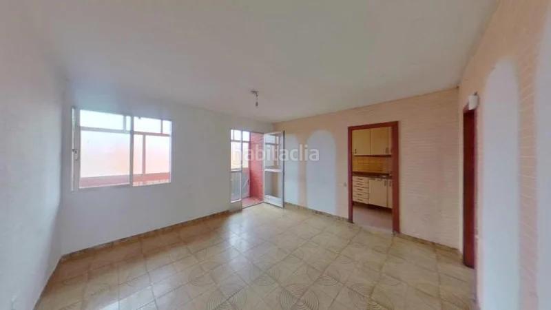 Foto 55bc6a1c-d5f4-489c-b2f1-2d14701a2d29. Pis a Sant Roc Badalona Foto 55bc6a1c-d5f4-489c-b2f1-2d14701a2d29. Pis a Sant Roc Badalona