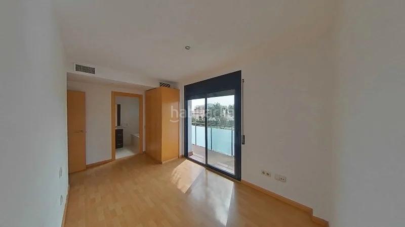 Foto 88e2ba06-1312-4eca-857a-d14d265b31df. Pis amb aparcament a Vallpineda-Santa Bàrbara Sitges Foto 88e2ba06-1312-4eca-857a-d14d265b31df. Pis amb aparcament a Vallpineda-Santa Bàrbara Sitges