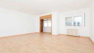 Appartement  Carrer de llobateras. Rubí (barcelona). "okupado" (no se puede visitar ni hipotecar). Appartement  Carrer de llobateras. Rubí (barcelona). "okupado" (no se puede visitar ni hipotecar).