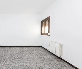 Pis  Carrer de julia romera yañez. Santa coloma de gramenet (barcelona). "okupado" (no se puede vis Pis  Carrer de julia romera yañez. Santa coloma de gramenet (barcelona). "okupado" (no se puede vis