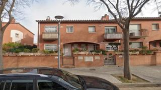 Casa adossada  Carrer del bosc del mirapeix. Santa perpètua de mogoda (barcelona). sin posesión “ocupado” (no Casa adossada  Carrer del bosc del mirapeix. Santa perpètua de mogoda (barcelona). sin posesión “ocupado” (no